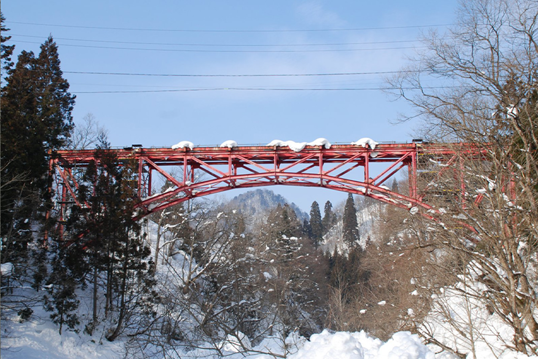 橋梁の発破解体工事の施工写真 2