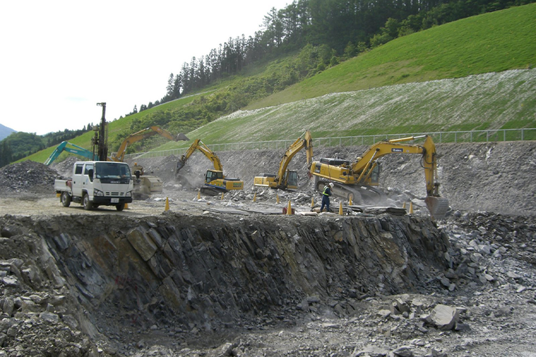 道路造成工事の施工写真 3